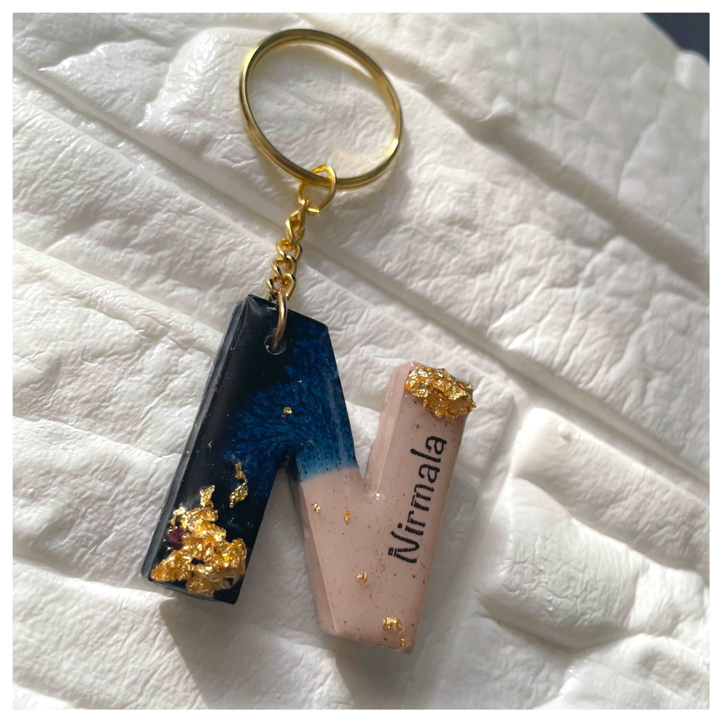N letter keychain with name - beattrangi