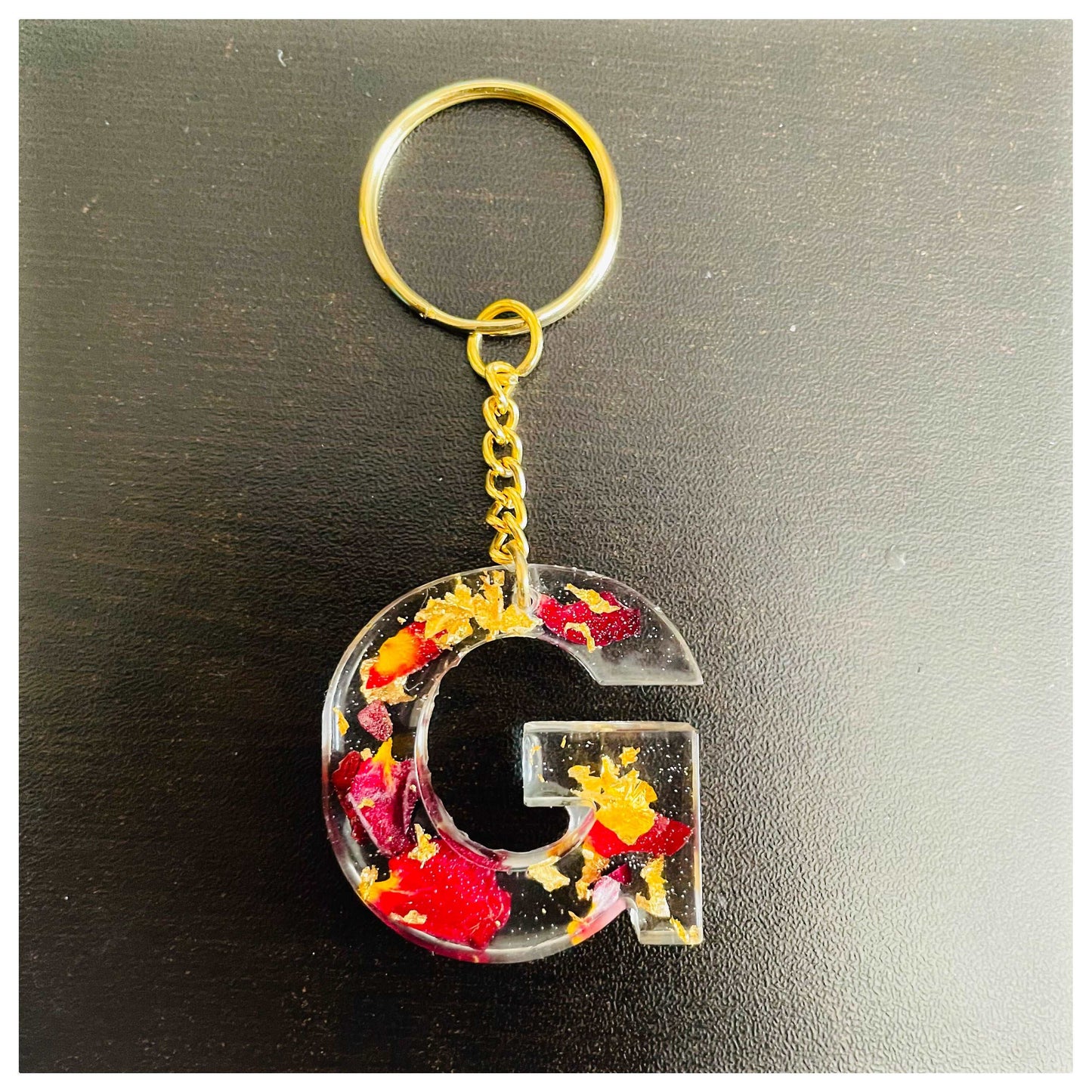 G letter keychain - beattrangi