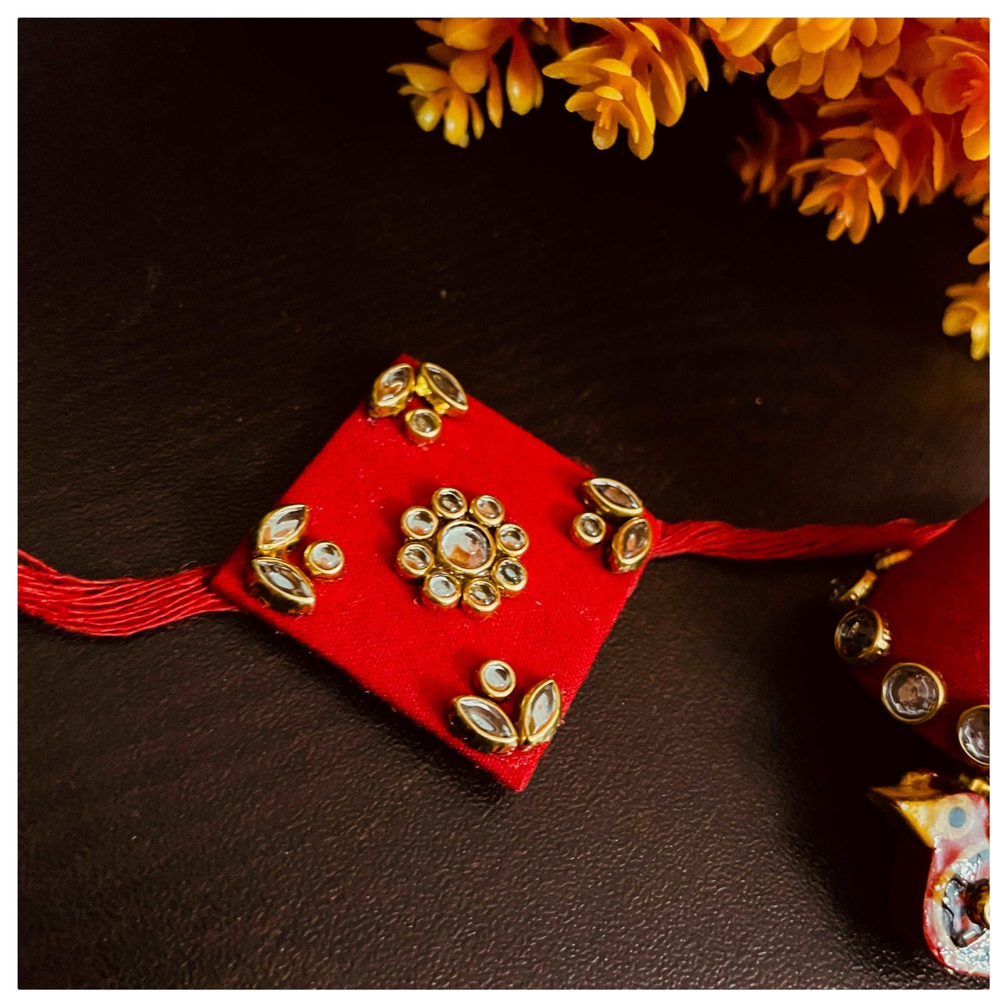 Red Kundan Bhai Rakhi - beattrangi