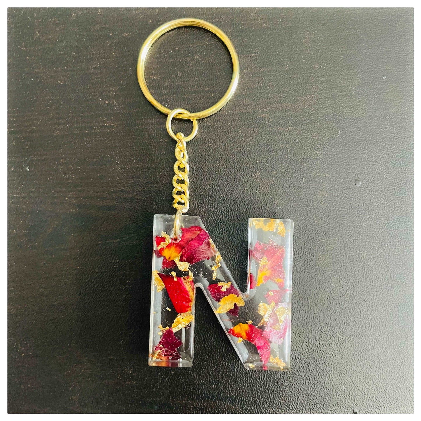 N letter keychain - beattrangi