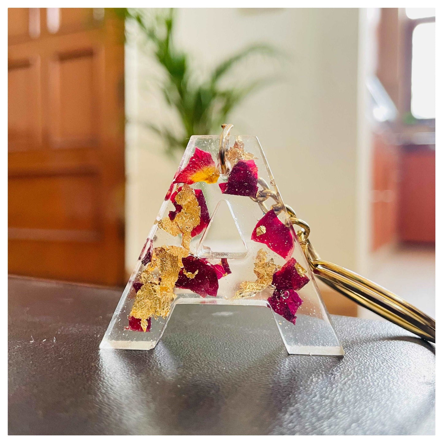 A letter keychain - beattrangi