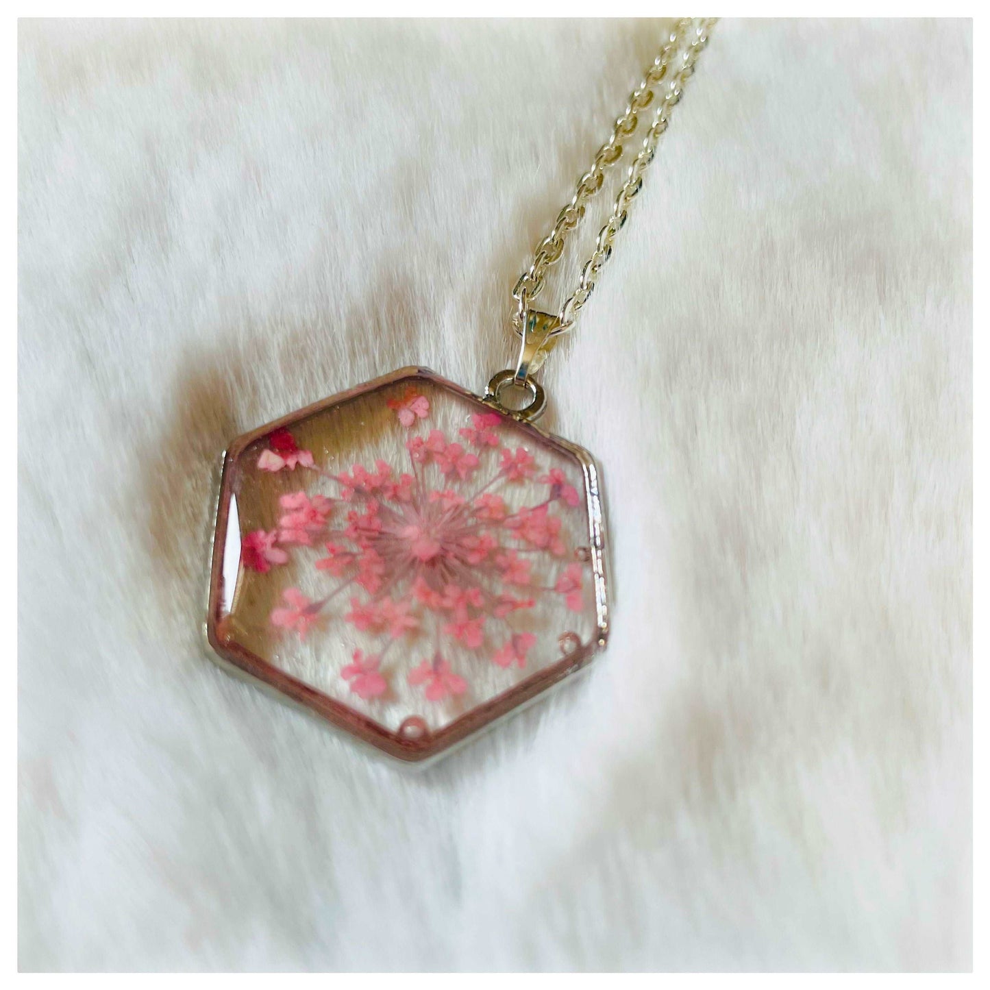 Pink Hexa Floral Pendant - beattrangi