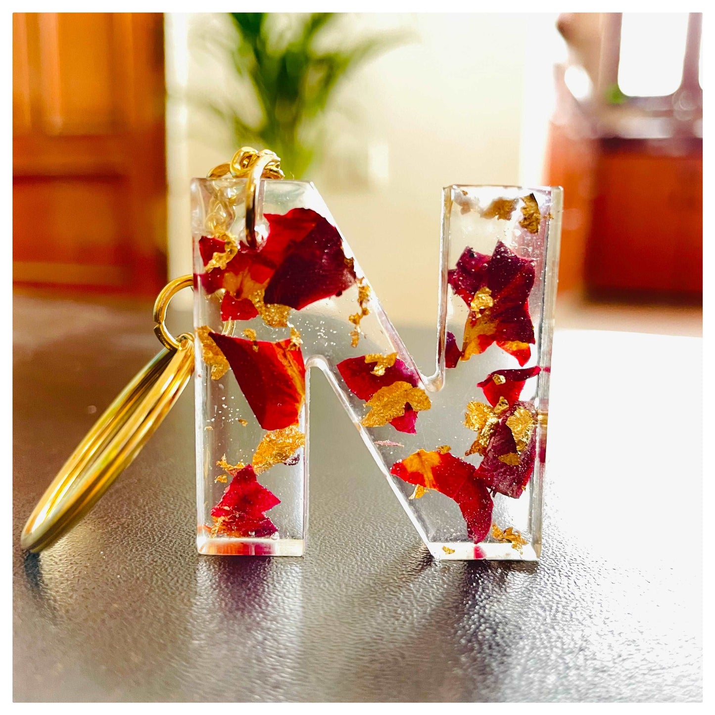 N letter keychain - beattrangi