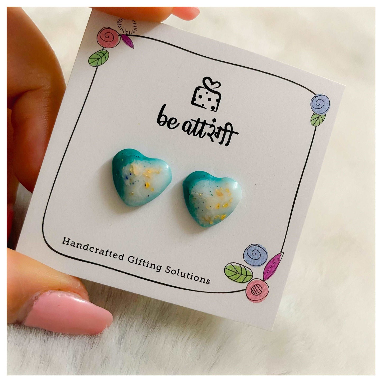 Green Textured Heart Stud Earrings - beattrangi
