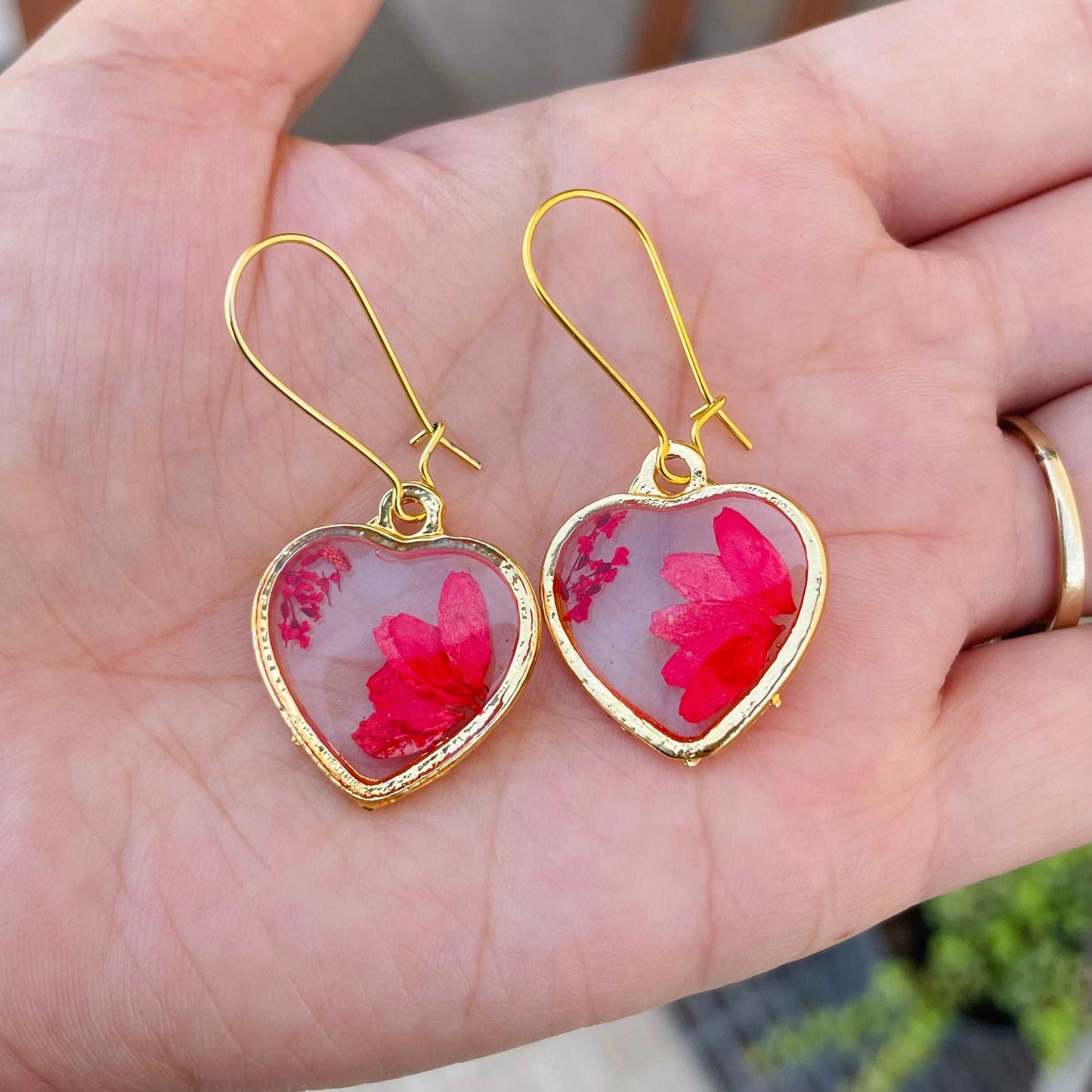 Blooming Red Heart Necklace Set