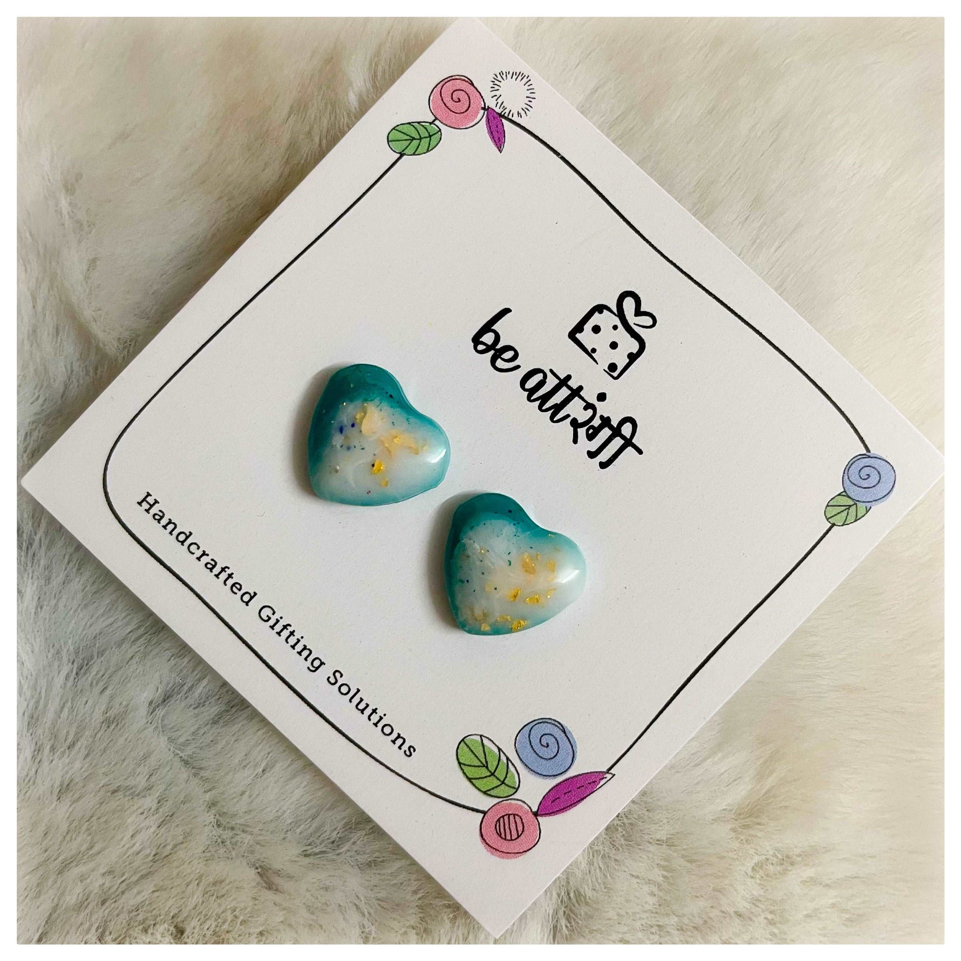 Green Textured Heart Stud Earrings - beattrangi