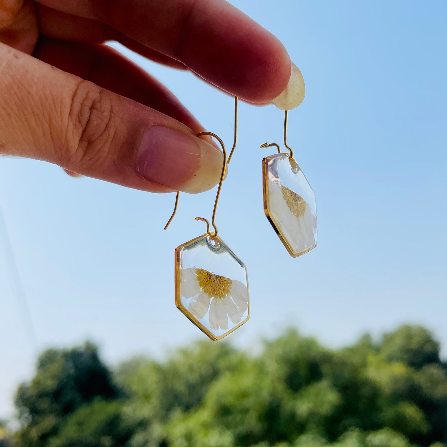 White Daisy Necklace Set