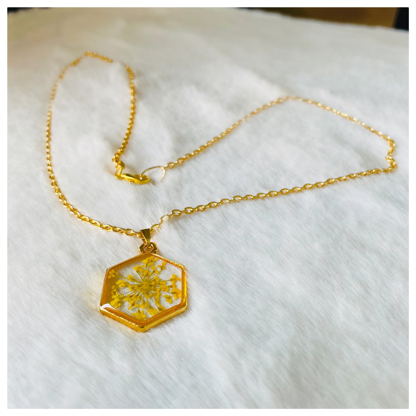 Yellow Hexa Flower Pendant - beattrangi