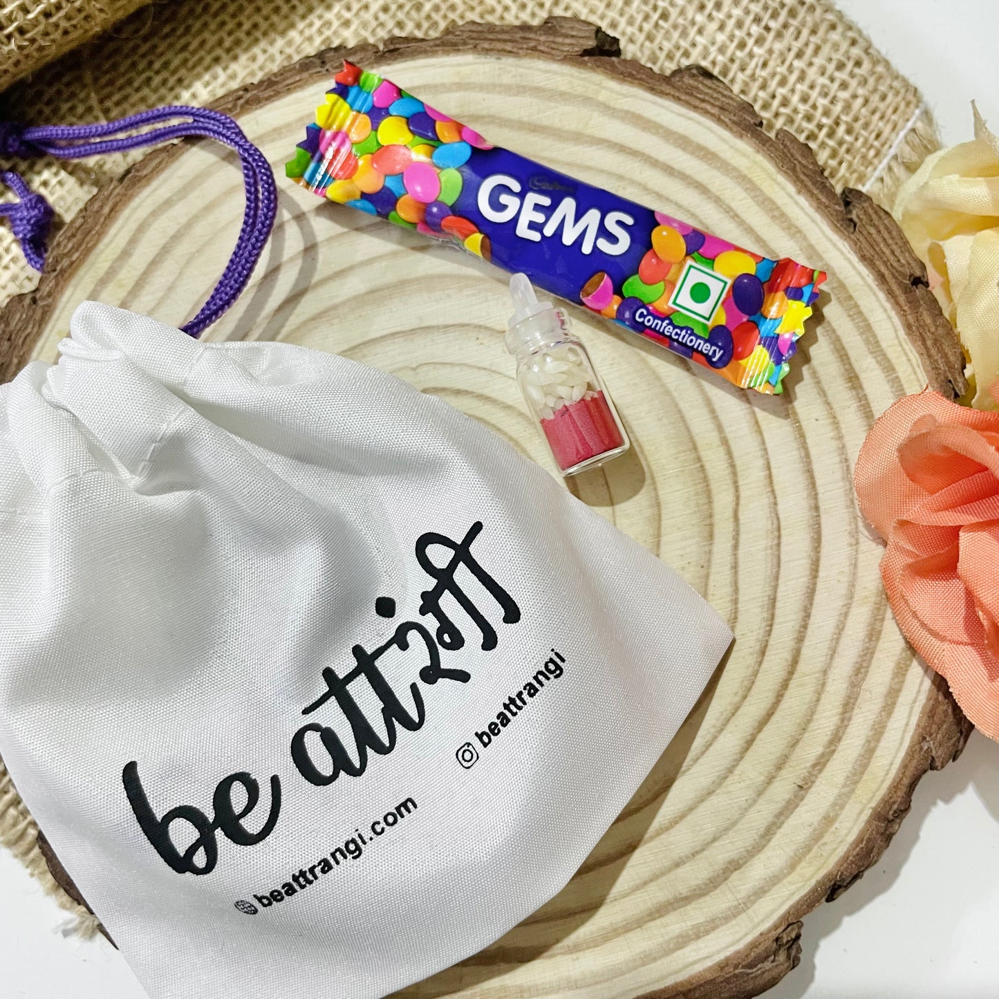 Lavender Real Flower Bhai Rakhi