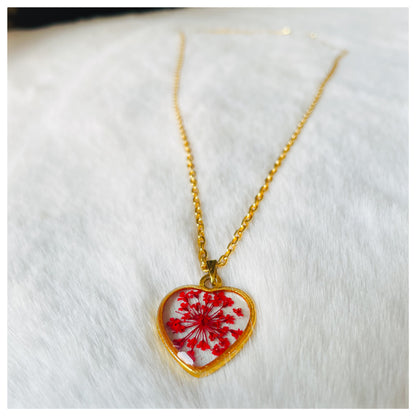Red Heart Floral Pendant - beattrangi