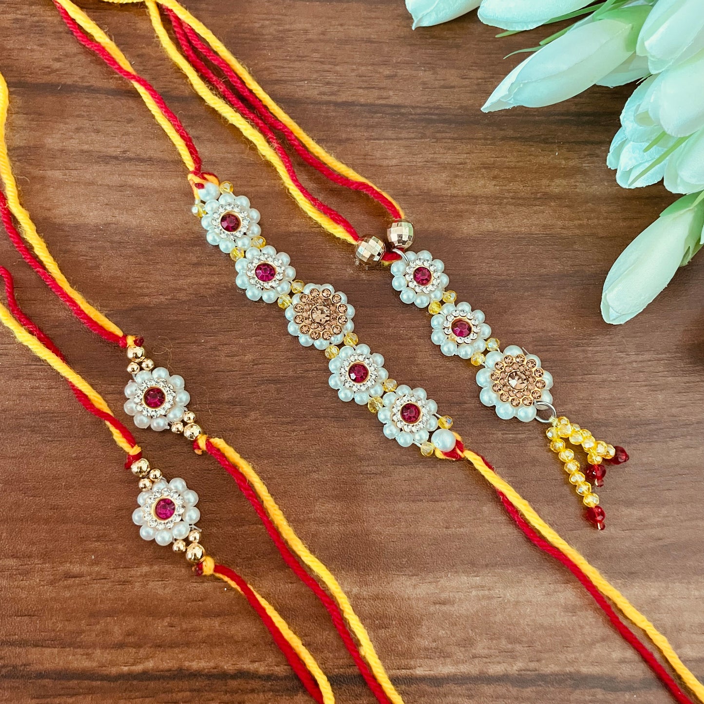 Shaahi Moti Rakhi Set