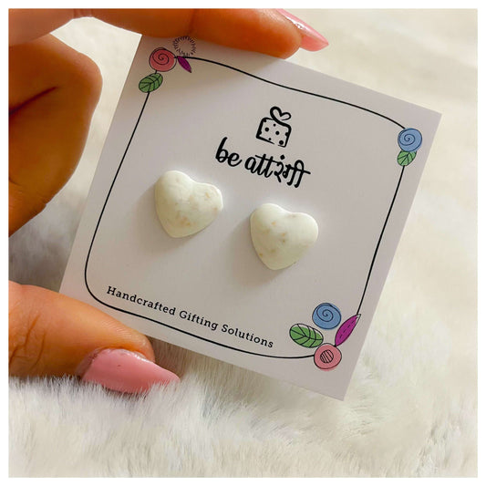 White Heart Stud Earrings - beattrangi